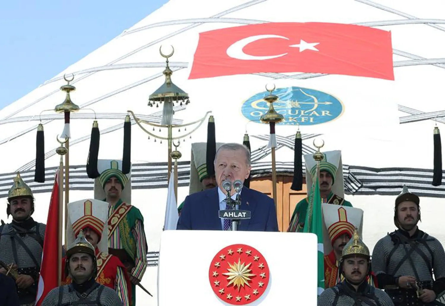 الرئيس التركي رجب طيب إردوغان تعهد بإفشال مخططات قال إنها تستهدف الأخوة بين الأتراك والأكراد والعرب وتهدد استقرار المنطقة (الرئاسة التركية)