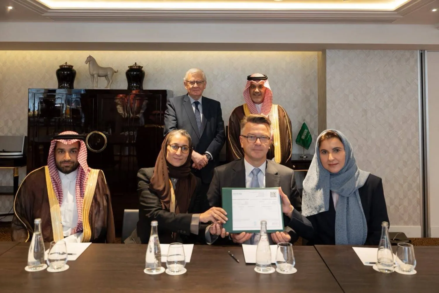 السعودية تعزز حضور المؤسسات المالية العالمية باستقطاب المقر الإقليمي لمجموعة «بي إن بي باريبا» الفرنسية (واس)