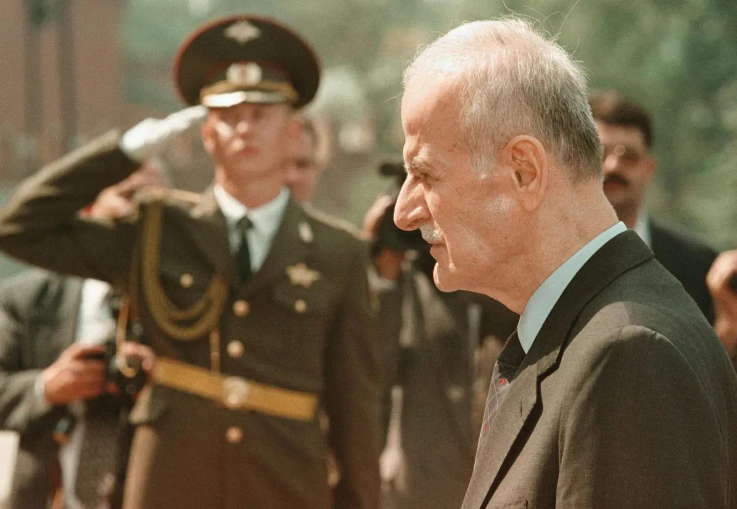 Hafız Esad, 1999'da Moskova ziyareti sırasında (AFP)