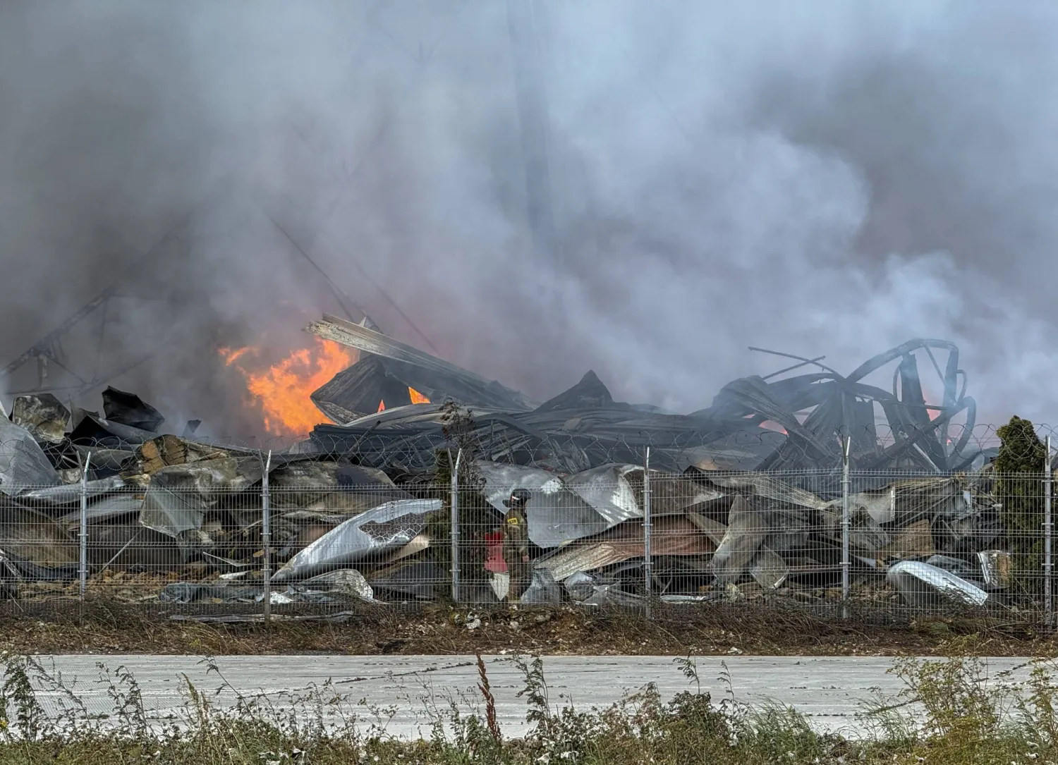  Burning Wildberries warehouses following a Ukrainian drone attack, according to the regional governor, in the course of the Russia-Ukraine conflict, in Koledino, Moscow Region, Russia August 16, 2026. (Reuters)