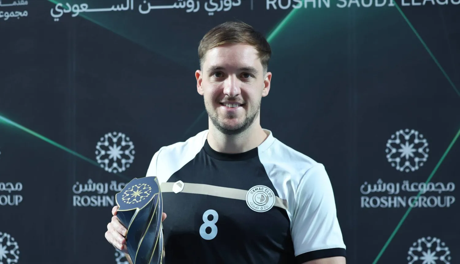 الأرجنتيني فالنتين فادا (الدوري السعودي للمحترفين)