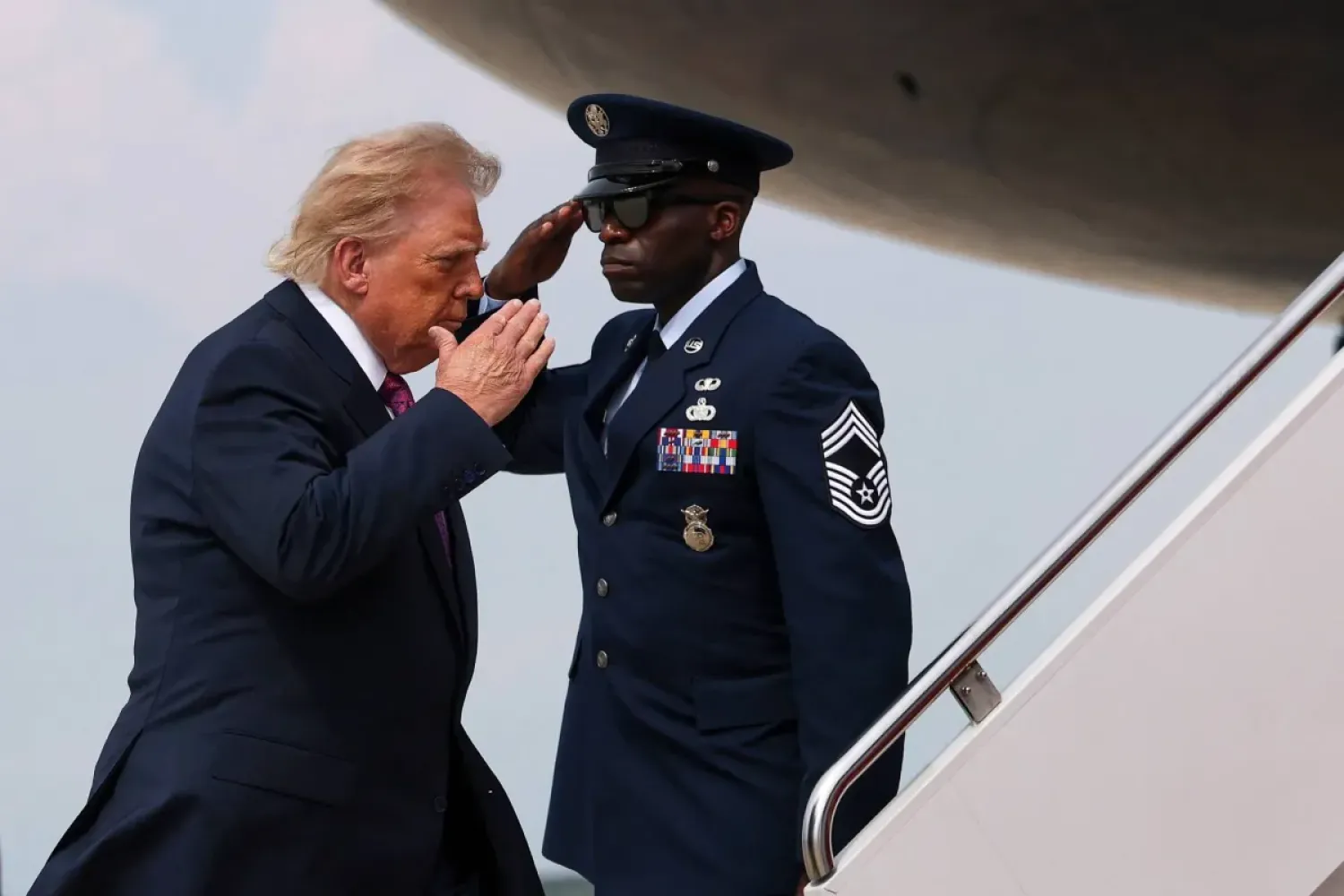 Trump: İranlılarla konuşmak istemiyoruz... Ekonomik olarak cezalandırmaya odaklandık