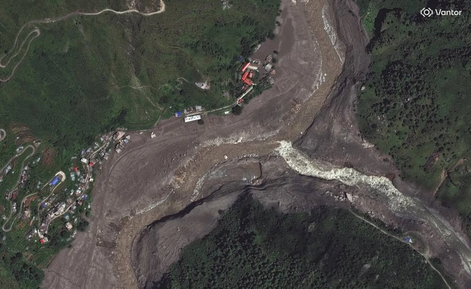  This satellite image provided by Vantor shows destruction at Syapru Besi, Nepal on Thursday, Aug. 27, 2026. (Satellite image ©2026 Vantor via AP) 