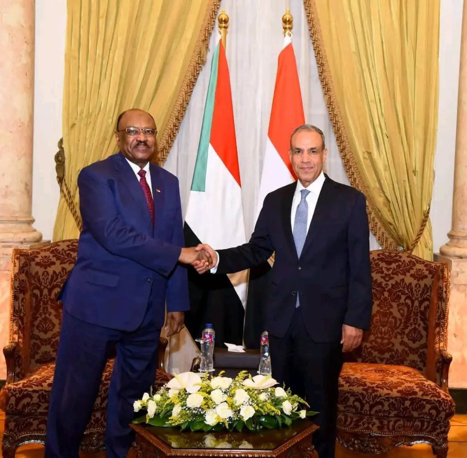 وزير الخارجية المصري ونظيره السوداني خلال لقاء سابق في القاهرة (الخارجية المصرية)
