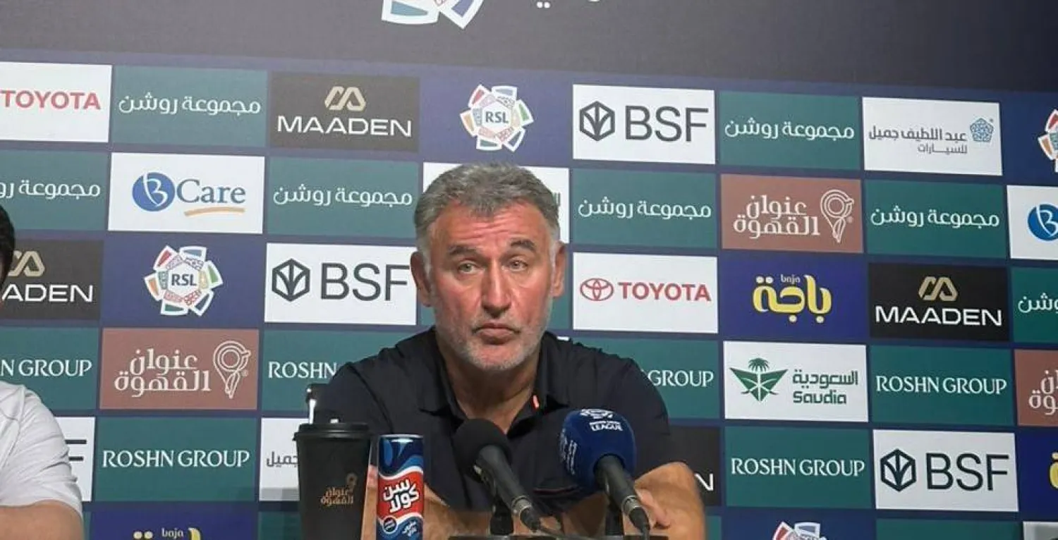 الفرنسي كريستوف غالتييه مدرب فريق نيوم (الشرق الأوسط)
