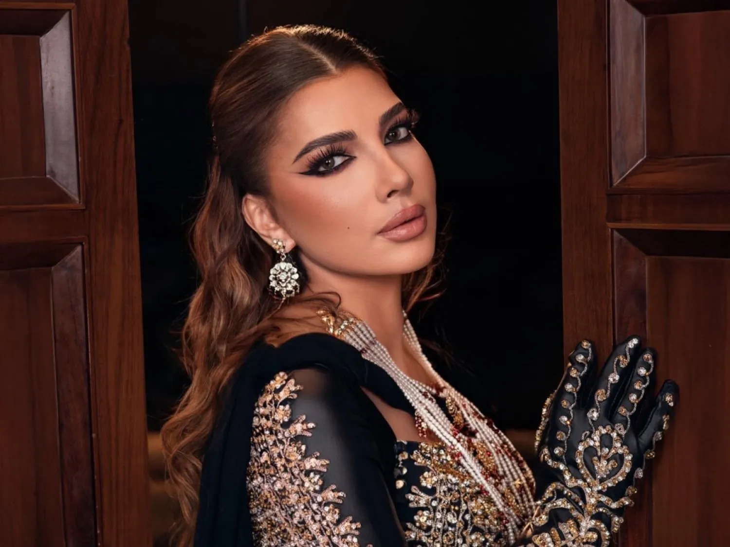 تحيي الفنانة السورية أصالة نصري حفلها الأول في دمشق بعد غياب 16 عاماً (صفحتها على فيسبوك)