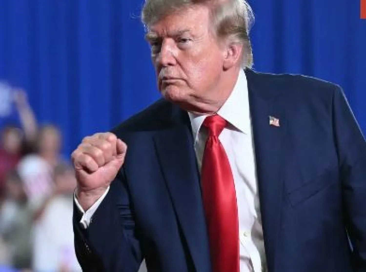 Trump: Hürmüz Boğazı'nı Amerikan toprağı olarak görüyorum ve bölge üzerinde tam kontrole sahibiz