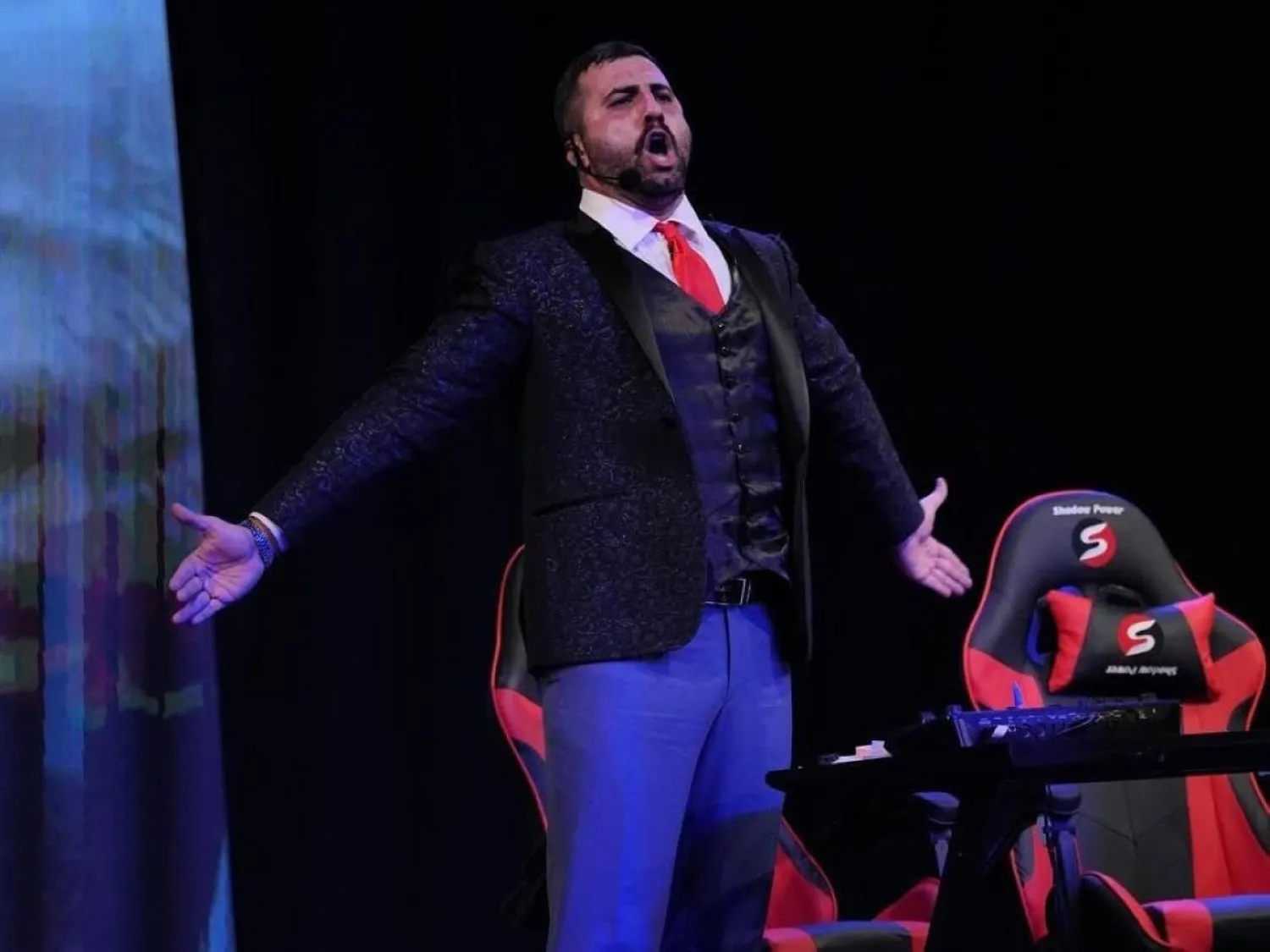 يرى أن الكوميديا حاجة عند اللبناني اليوم (جوزيف زيتوني)