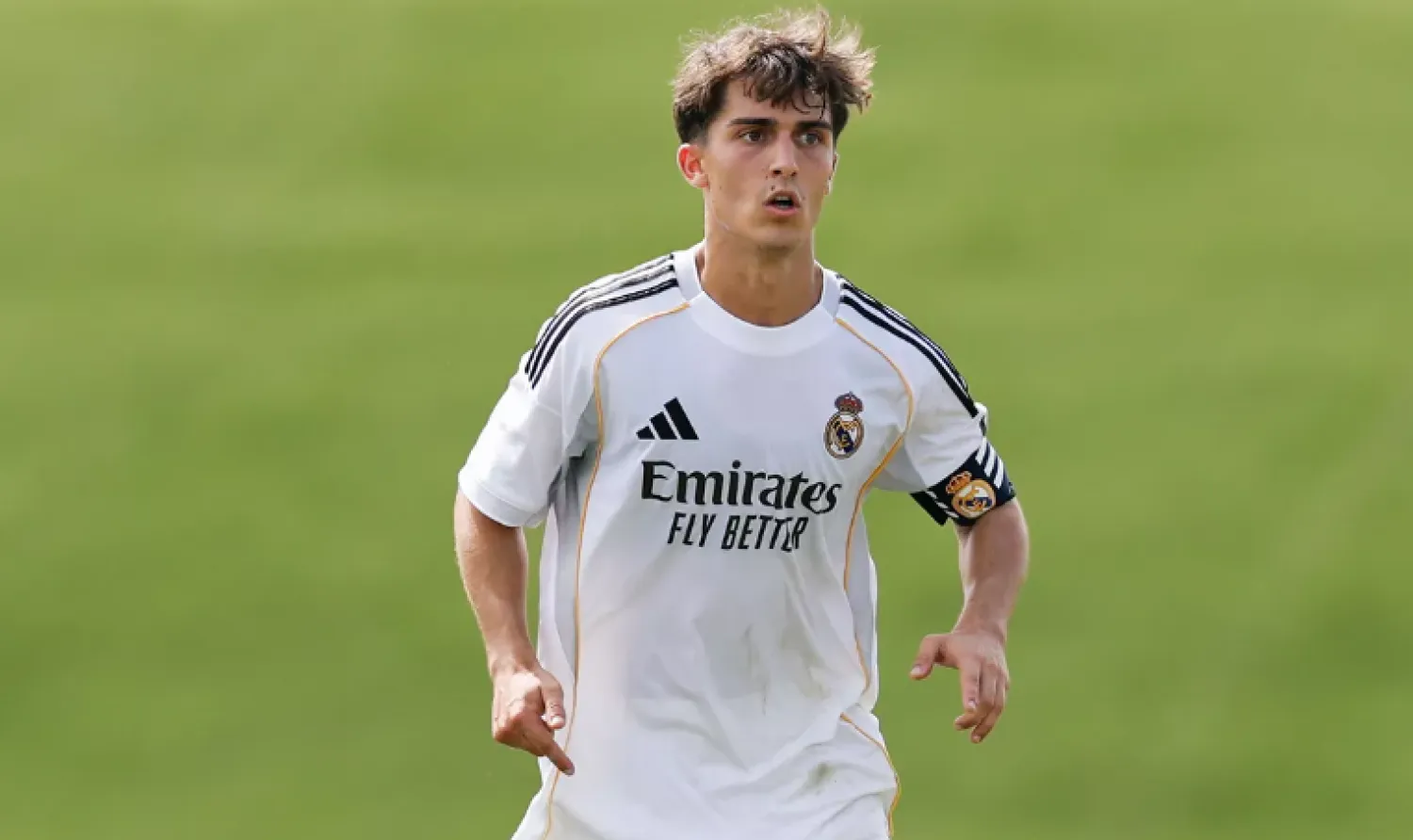مانويل أنخيل من ريال مدريد لفولهام (نادي ريال مدريد)