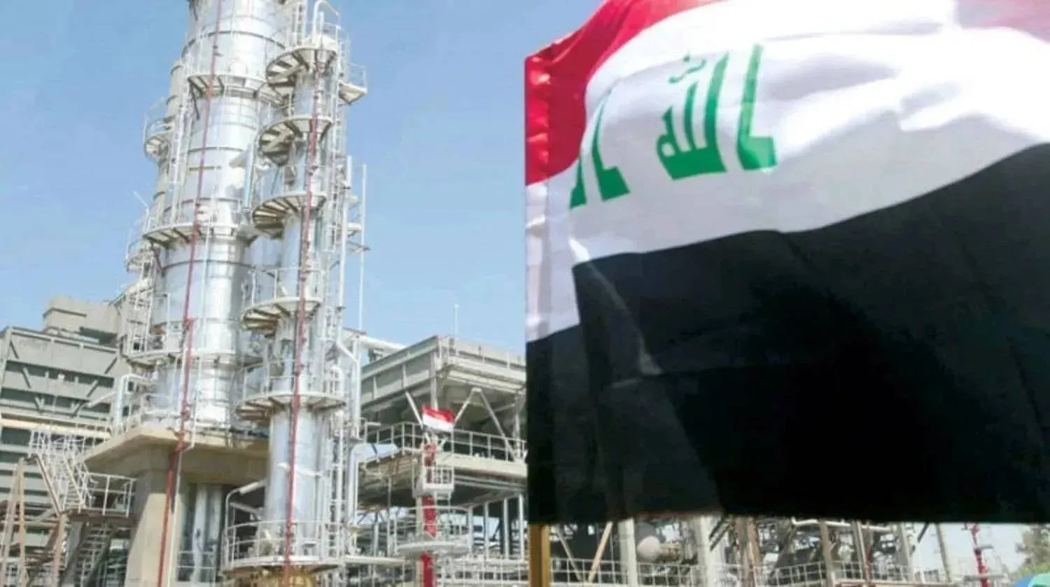 وصول المزيد من ناقلات النفط إلى موانئ تصدير النفط العراقية وتحميلها بالنفط الخام ساهما في تعزيز صادرات البلاد في أغسطس (رويترز)
