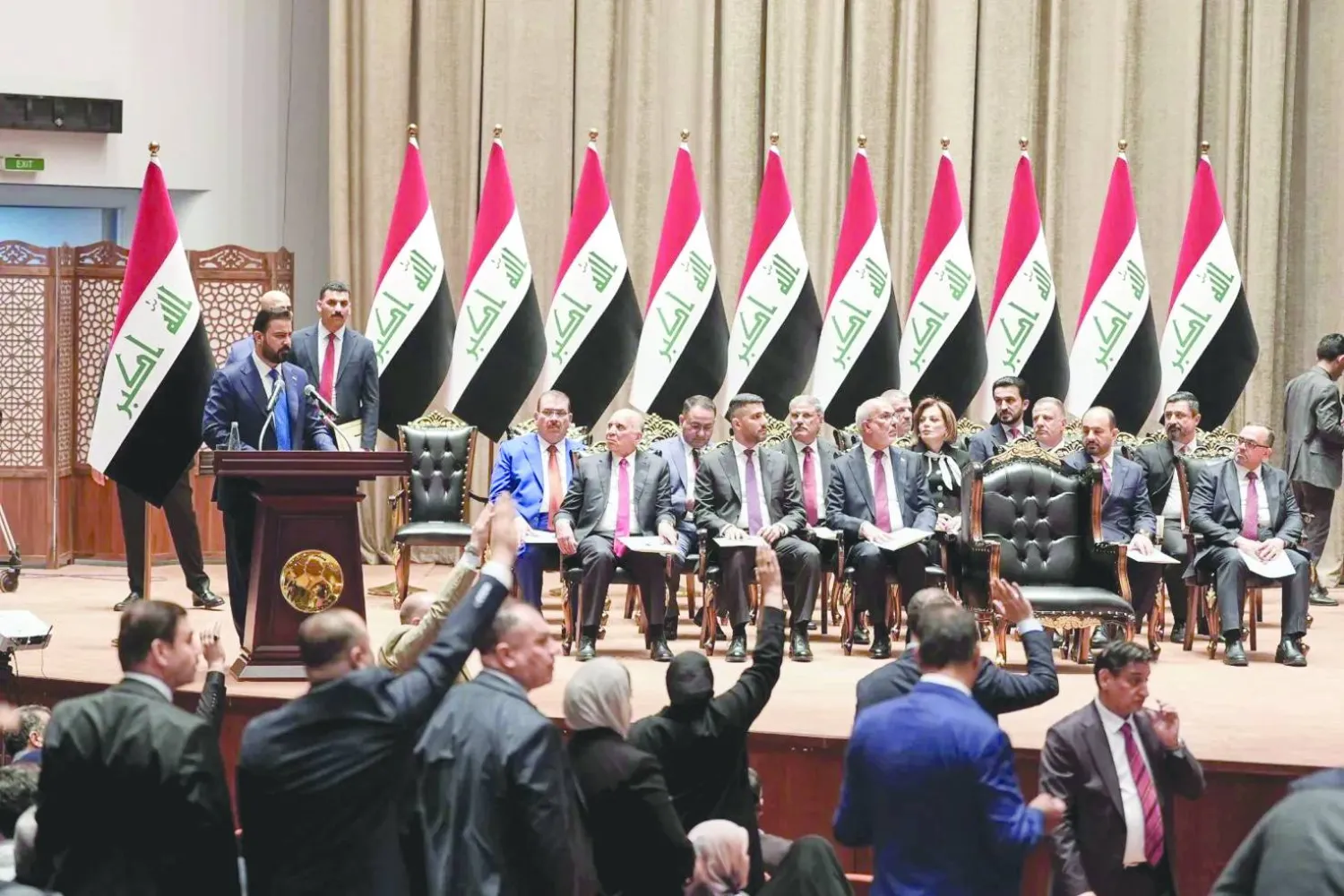 رئيس الوزراء علي الزيدي خلال التصويت على حكومته في البرلمان العراقي منتصف مايو 2026 (إعلام حكومي)