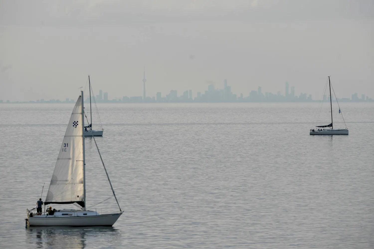  The Toronto, Ontario skyline is seen across Lake Ontario from Fort Niagara State Park, Tuesday, Aug. 25, 2026, in Youngstown, NY. (AP) 