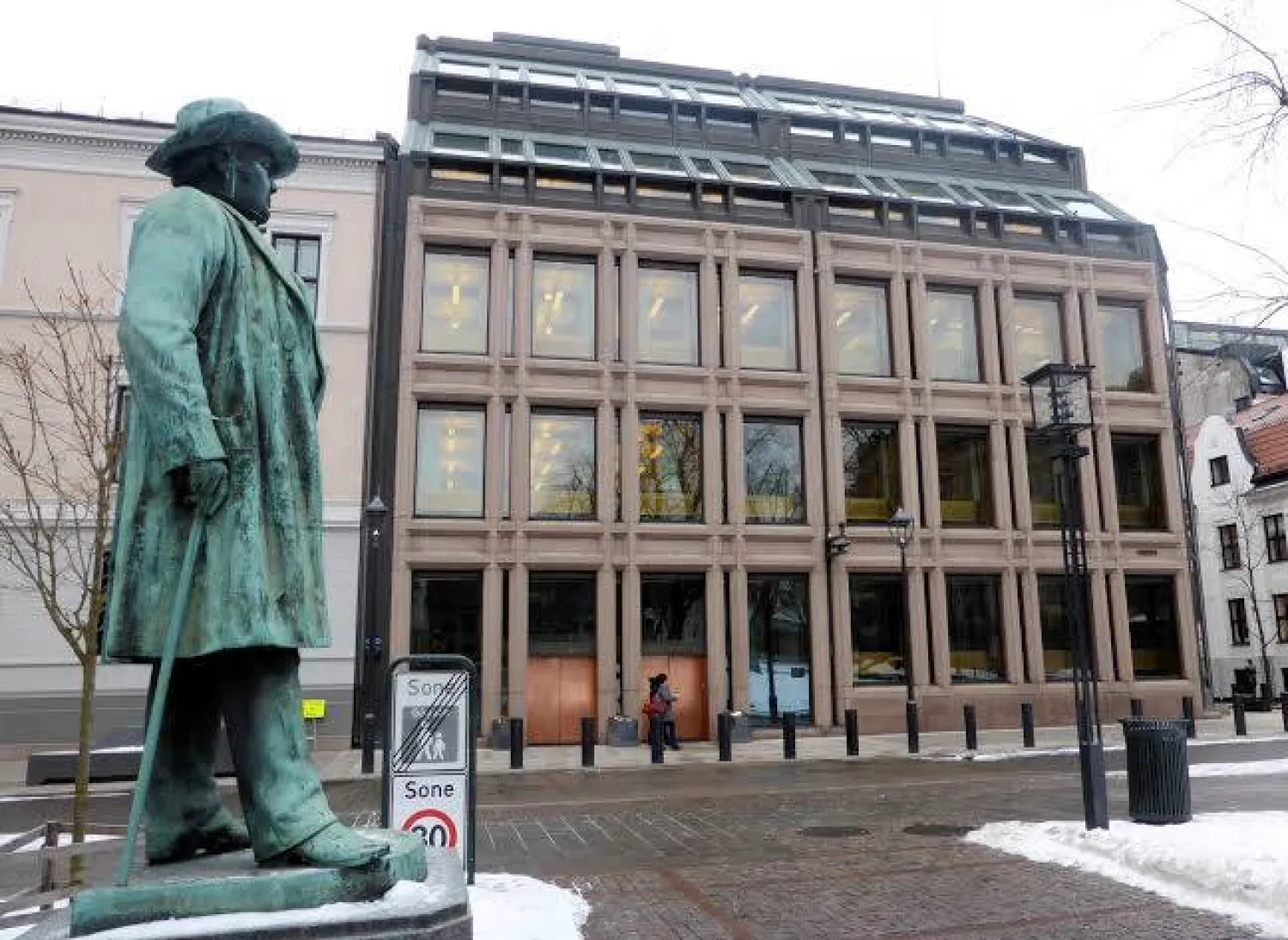 A general view of the Norwegian central bank in Oslo, Norway March 6, 2018. Picture taken March 6, 2018. REUTERS/Gwladys Fouche