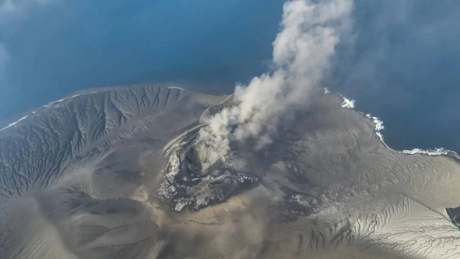 Mount Krakatau (Krakatoa) in the Sunda Strait, in South Lampung, Lampung province, spewing smoke and volcanic ash during an eruption. Handout / Indonesia's Center for Volcanology and Geological Hazard Mitigation/AFP
