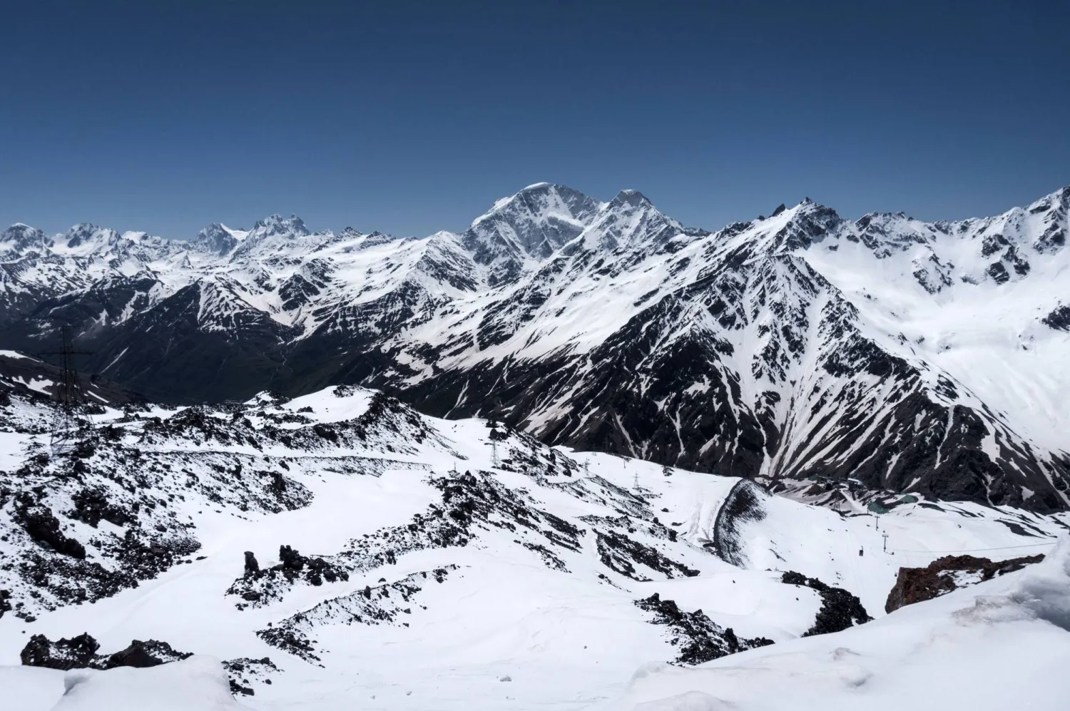 Rescuers received reports of the avalanche on Mount Mizhirgi, around 5,000 meters tall, at around on Sunday. (Getty Images)