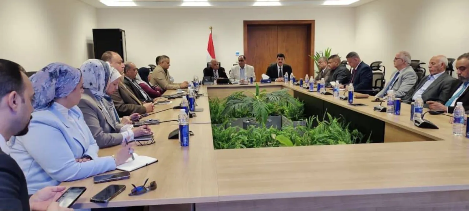 وزير الري المصري هاني سويلم يستقبل وفداً فنياً رفيع المستوى من وزارة الموارد المائية العراقية لتعزيز التعاون وتبادل الخبرات (الري المصرية)