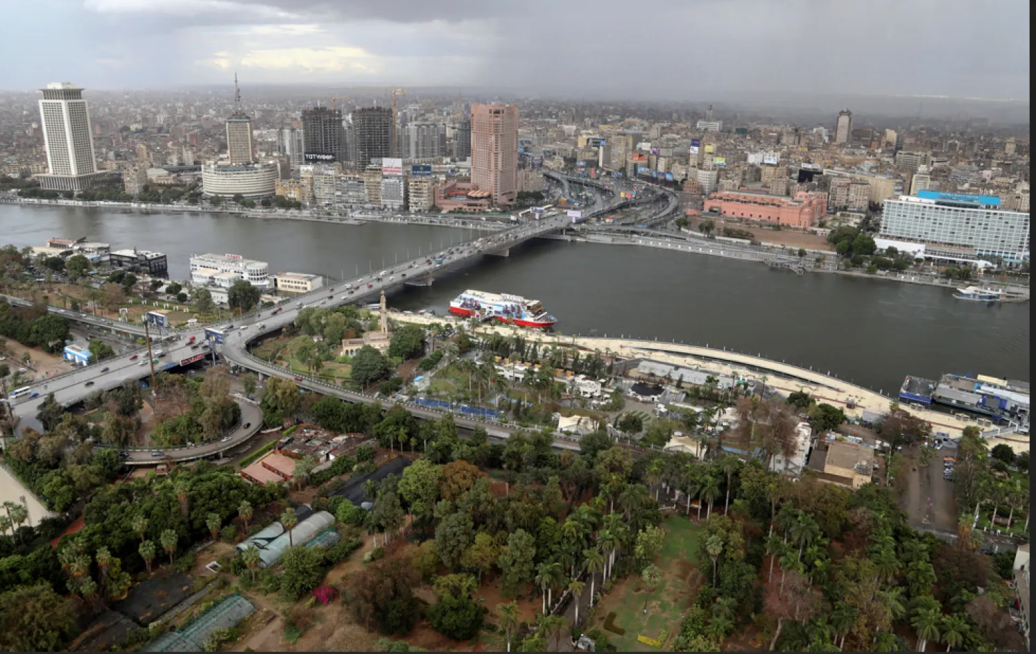  مصر تؤكد بشكل متكرر تضامنها مع الدول العربية ضد أي اعتداءات تمس أمنها (رويترز)