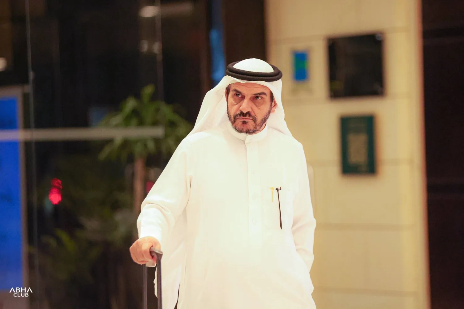 سعد الأحمري (موقع نادي أبها)