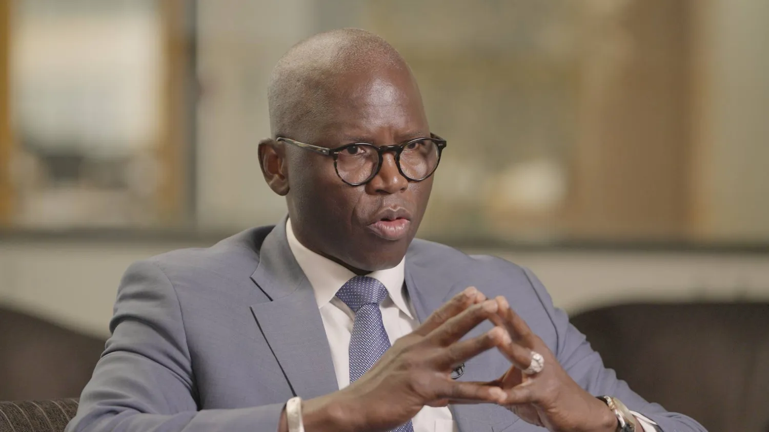Ousmane Dione, World Bank Vice President for the Middle East, North Africa, Afghanistan and Pakistan region, speaks to Asharq Al-Awsat. (Turky Al-Agili) 