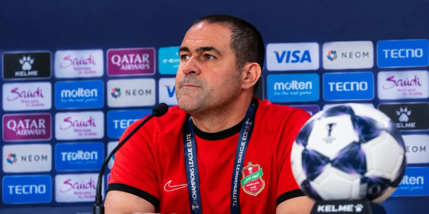 البرازيلي أندريه جاردين مدرب شباب الأهلي الإماراتي (نادي شباب الأهلي)