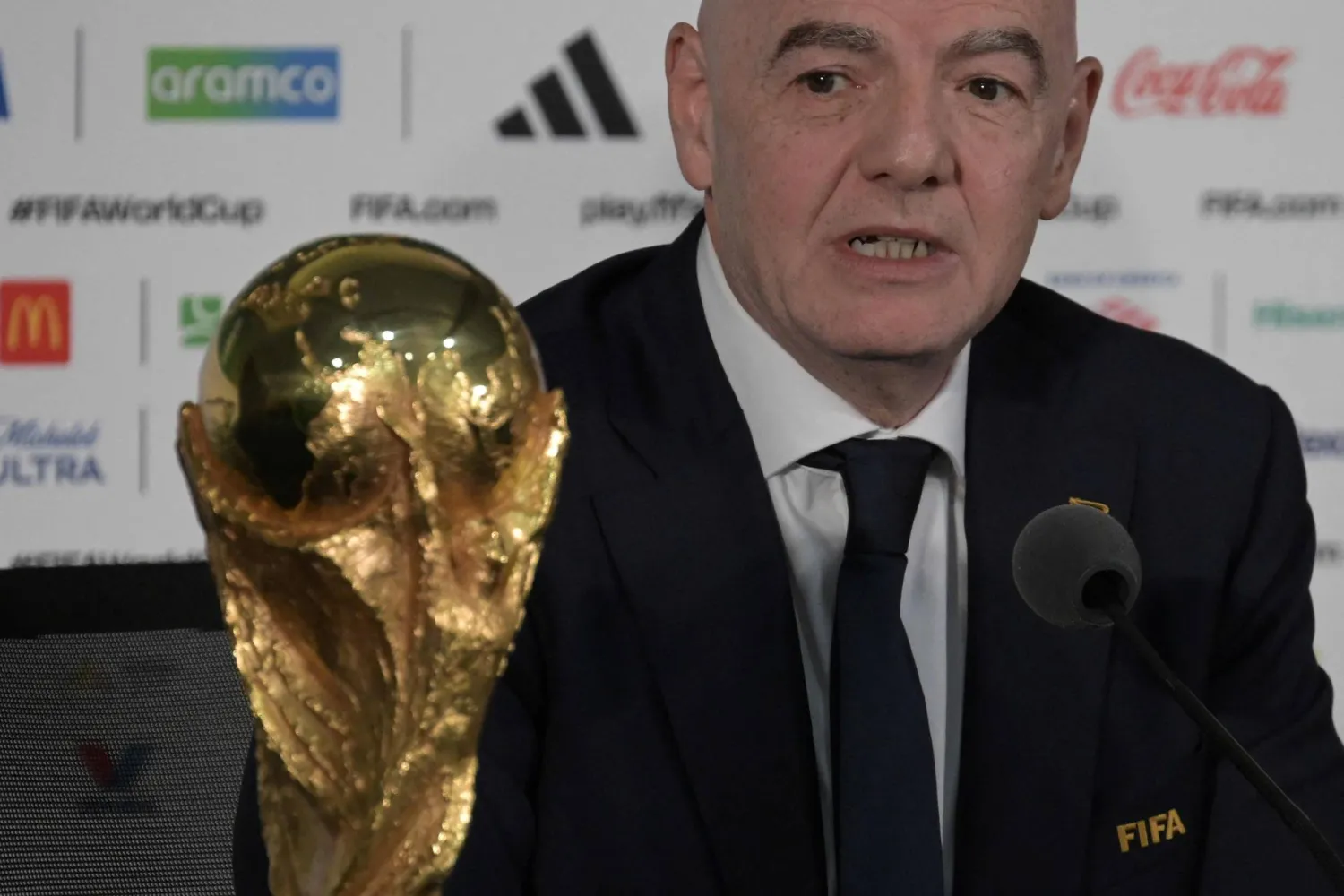 السويسري جياني إنفانتينو رئيس الاتحاد الدولي «فيفا» (أ.ف.ب)