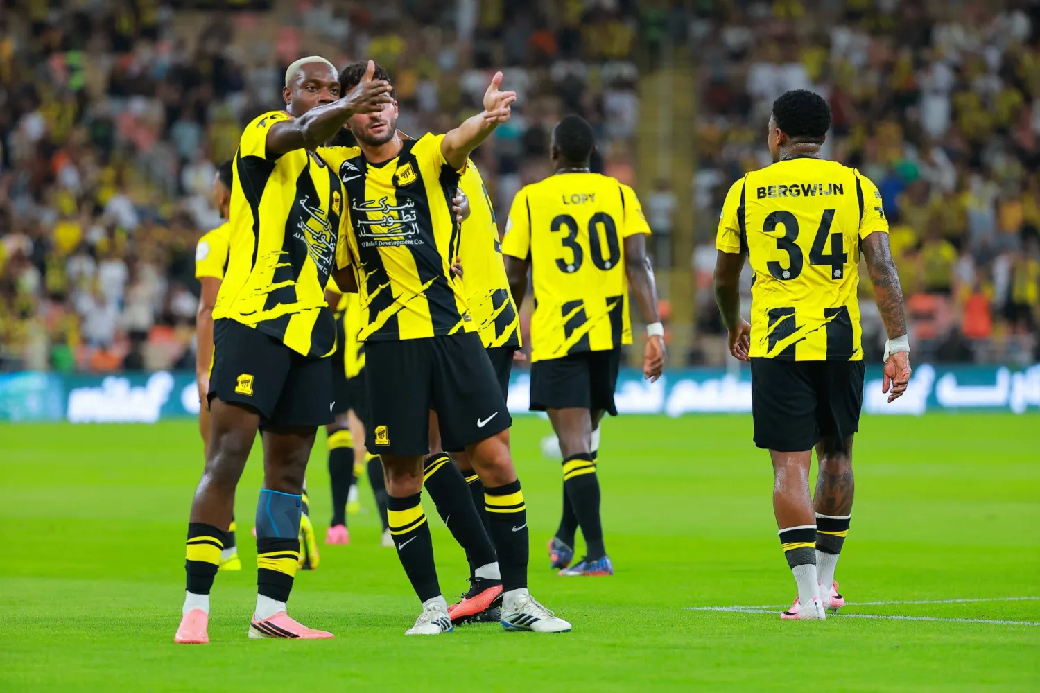 الاتحاد لعب 7 مباريات دون التعرض لأي خسارة (تصوير: محمد المانع) 
