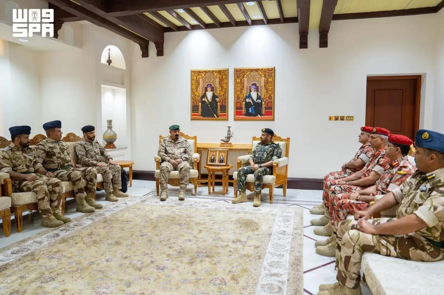 Oman’s Chief of Staff of the Sultan's Armed Forces Vice Admiral Abdullah bin Khamis Al Raisi and Islamic Military Counter Terrorism Coalition (IMCTC) Secretary-General Maj. Gen. Mohammed bin Saeed Al-Moghedi meet on Monday. (SPA)