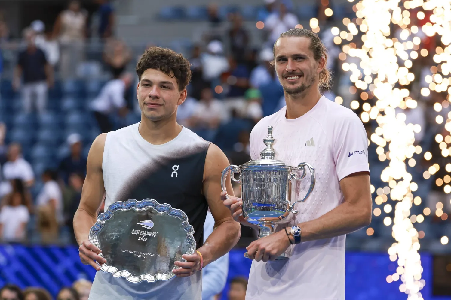 Ben Shelton (L) of the US and Alexander Zverev of Germany pose with their trophies after the Men's Singles Finals of the US Open Tennis Championships at the USTA Billie Jean King National Tennis Center in Flushing Meadows, New York, USA, 13 September 2026.  EPA/CRISTOBAL HERRERA-ULASHKEVICH