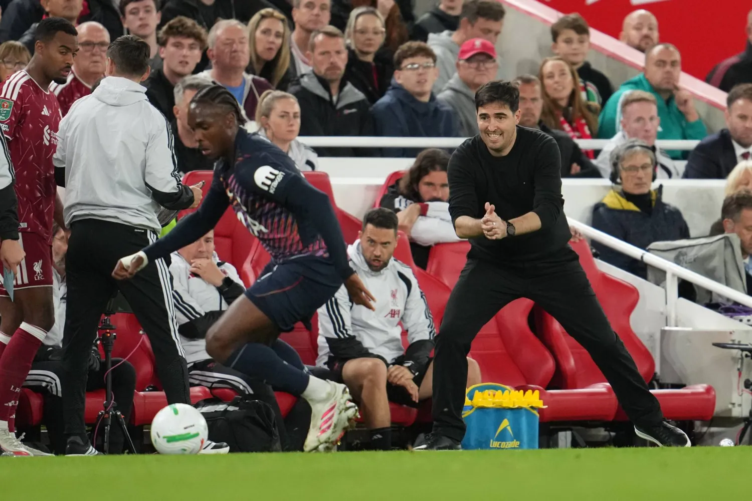 Tottenham's head coach Roberto De Zerbi reacts during the third-round English Football League soccer match between Liverpool and Tottenham in Liverpool, England, Tuesday Sept. 15, 2026. (AP Photo/Jon Super)