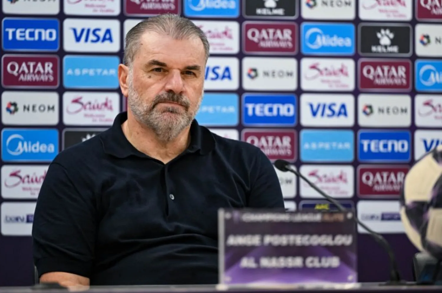 إنجي بوستيكوغلو لام نفسه بدلاً من اللاعبين (الاتحاد الآسيوي)