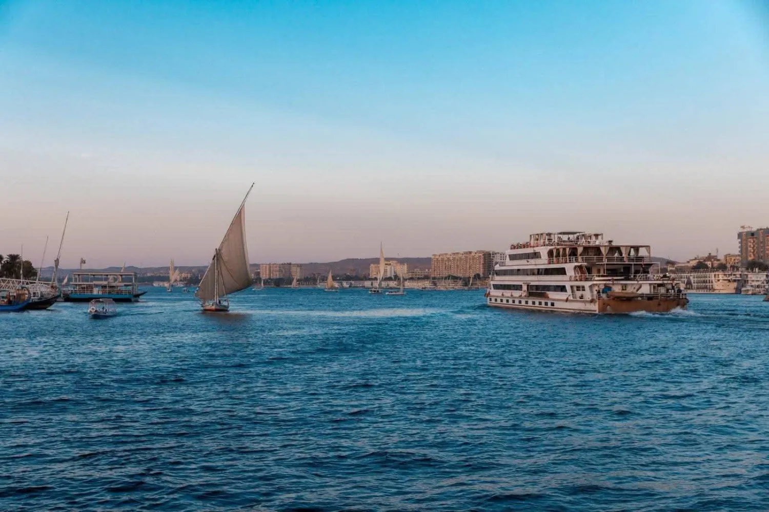 زيادة الطلب على الرحلات النيلية (وزارة السياحة والآثار)