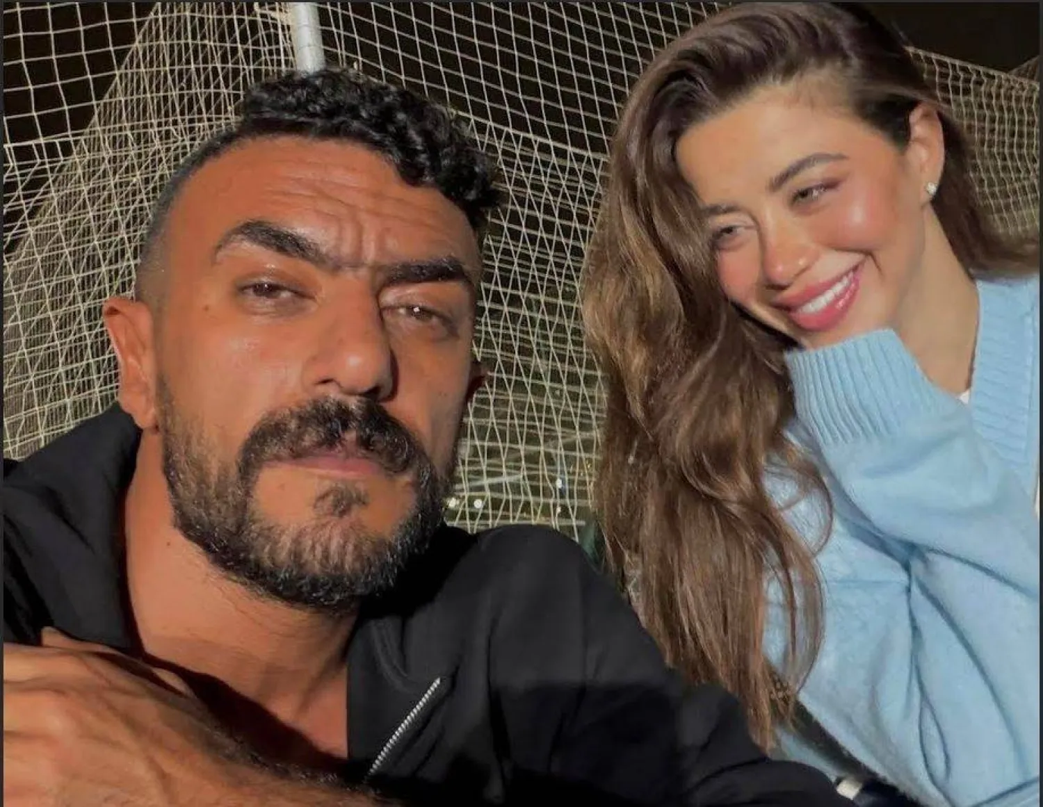 العوضي ويارا السكري (فيسبوك)