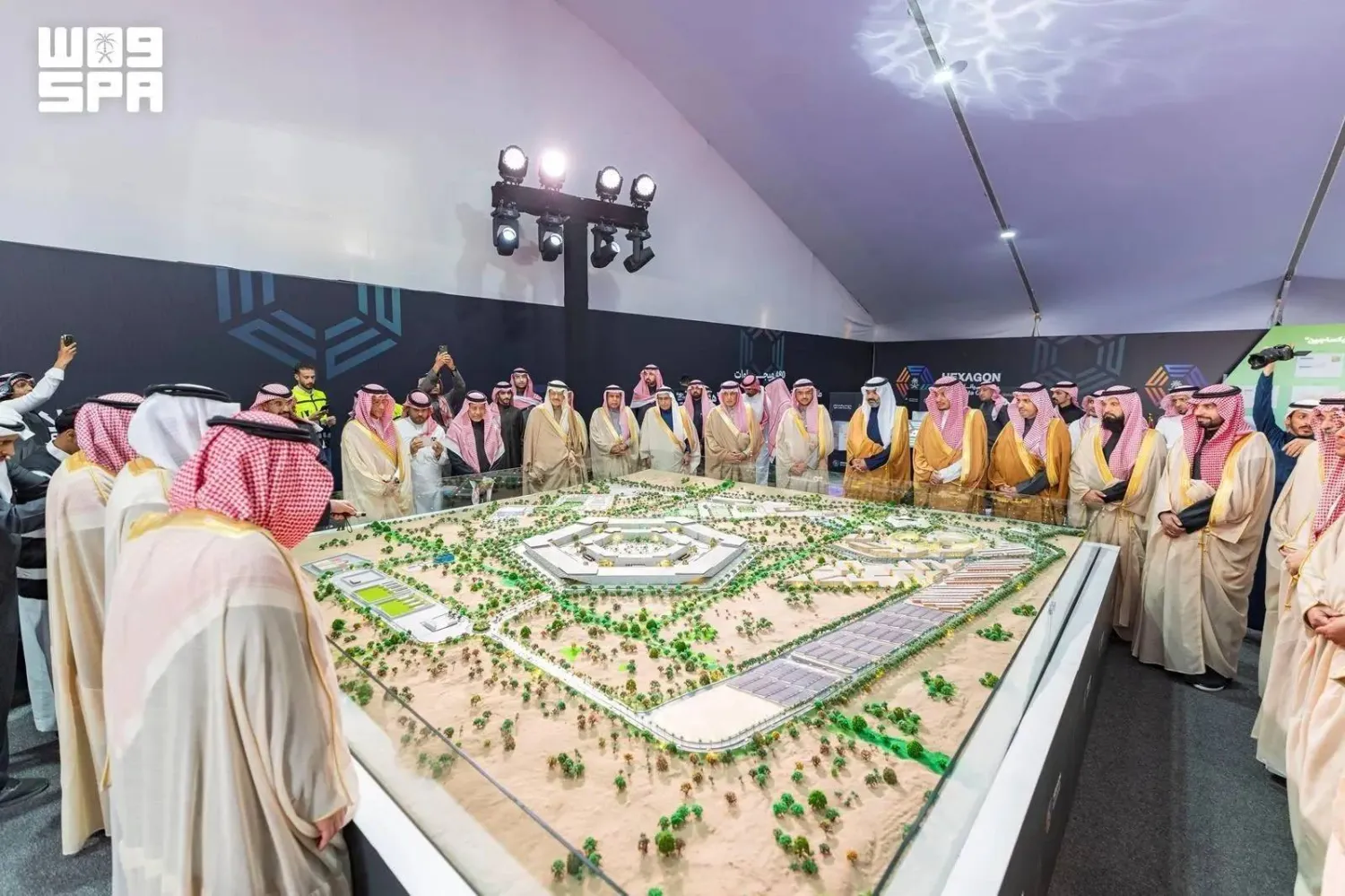 The Kingdom of Saudi Arabia continues to strengthen its leading position on the global digital map, with data and artificial intelligence (AI) technologies serving as key pillars in achieving the objectives of Saudi Vision 2030. (SPA)