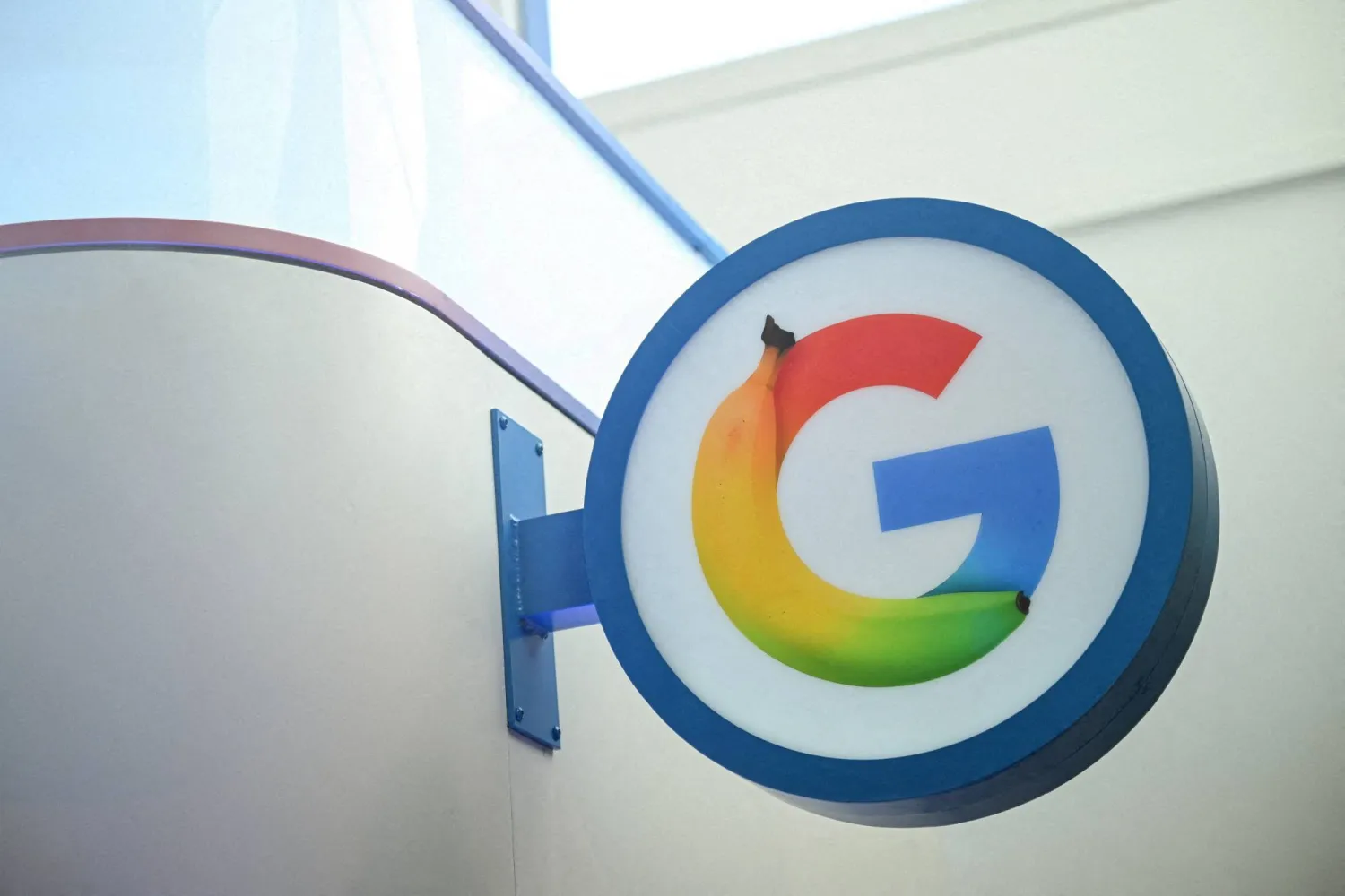 FILE PHOTO: A specially designed Google logo, during the opening of Google's new Artificial Intelligence (AI) centre in Berlin, Germany, March 5, 2026. REUTERS/Annegret Hilse//File Photo