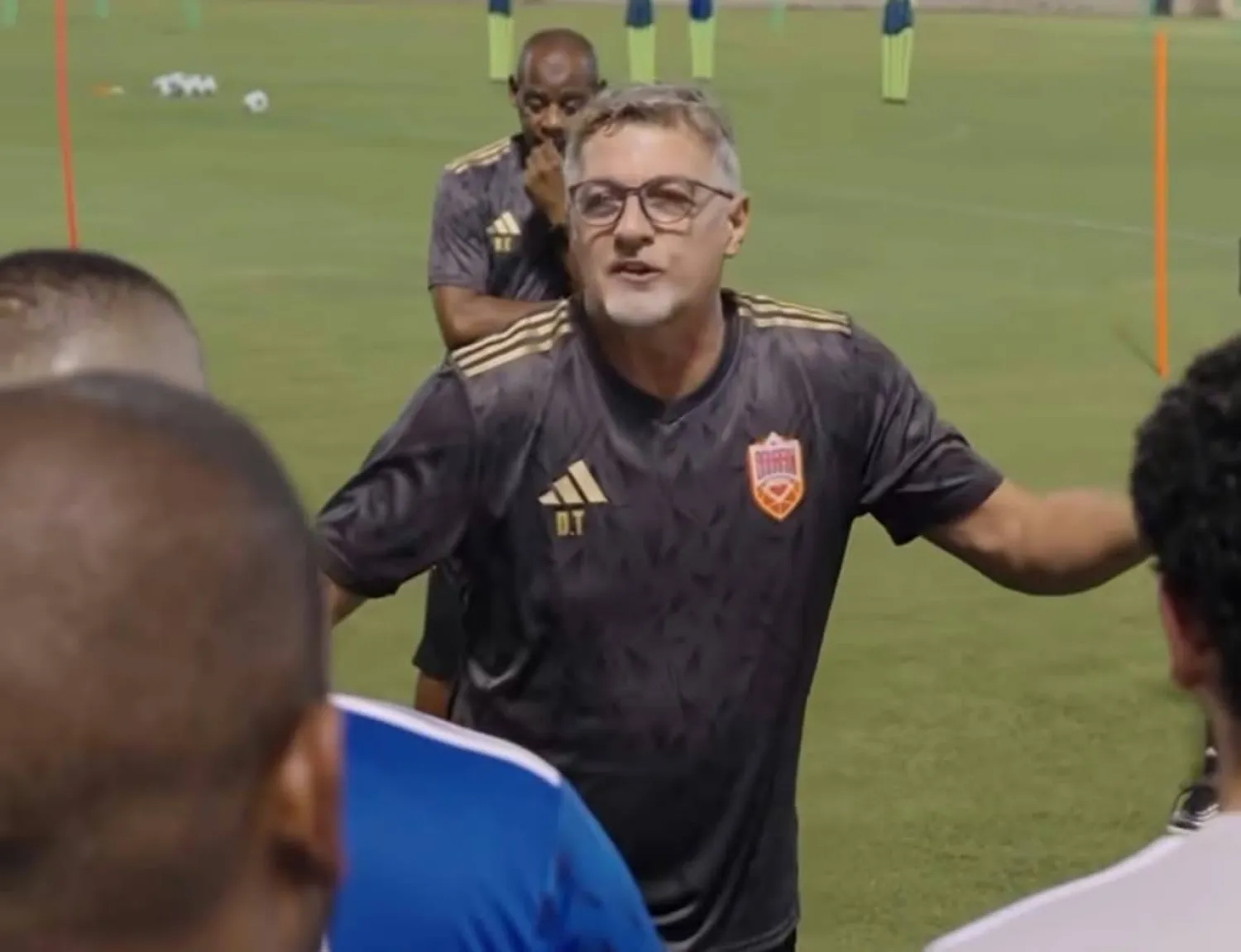 الكرواتي دراغان تالاييتش المدير الفني لمنتخب البحرين (الاتحاد البحريني)