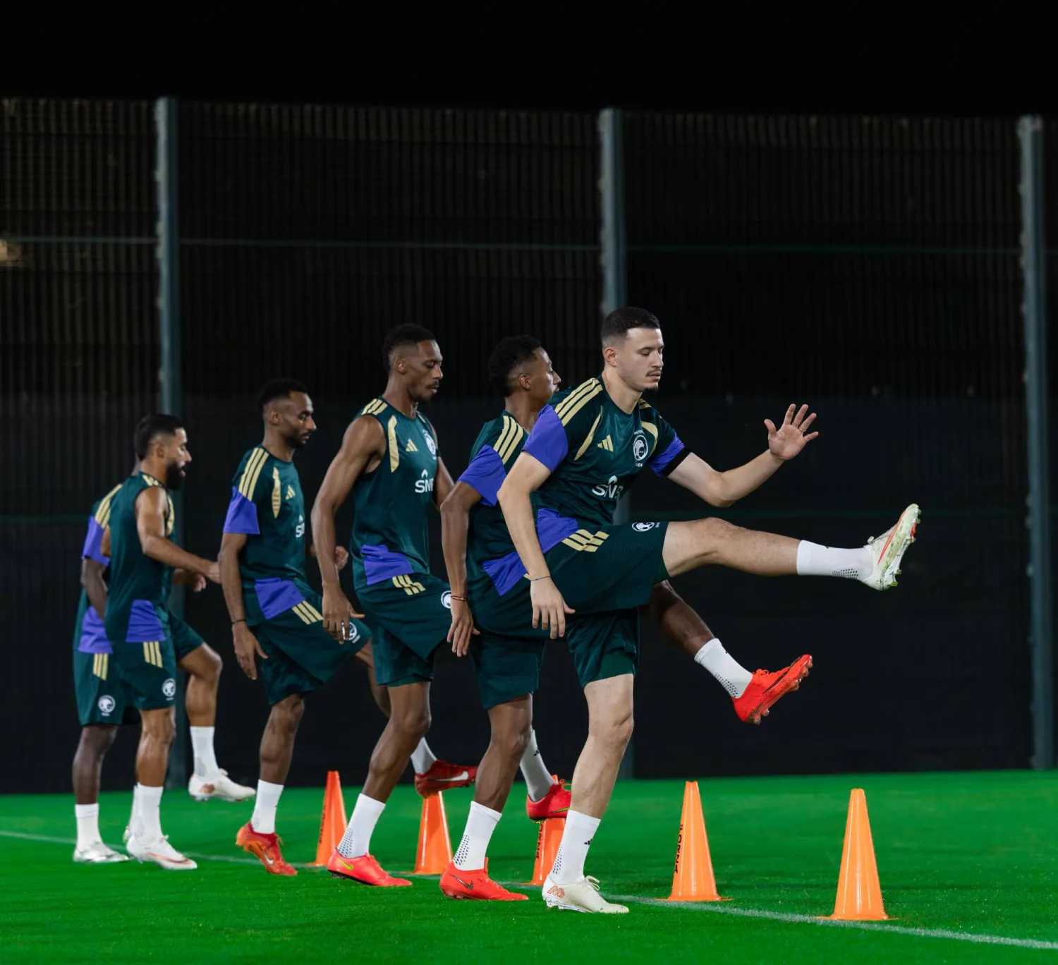 المنتخب السعودي خلال استعداداته للكويت (الاتحاد السعودي)