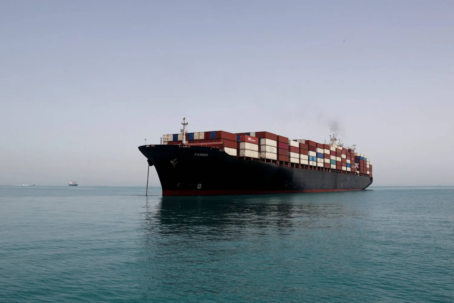 Over 20,000 seafarers are stranded on approximately 2,000 ships in the Gulf due to Iran's closure of the Strait of Hormuz (WANA - Reuters)