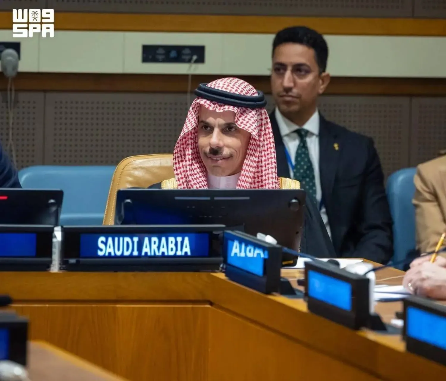 Saudi Minister of Foreign Affairs Prince Faisal bin Farhan bin Abdullah co-chaired a high-level meeting in New York alongside France, the United Kingdom, and Canada. (SPA)