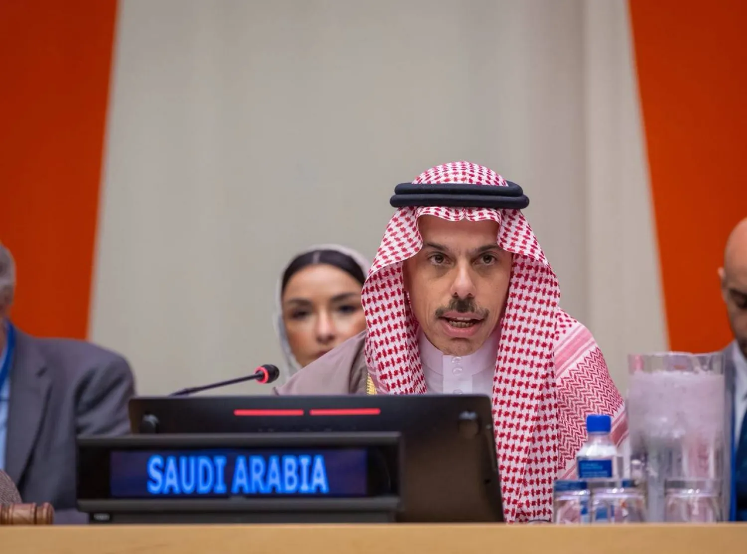 وزير الخارجية السعودي الأمير فيصل بن فرحان خلال مشاركته في الاجتماع الوزاري (واس)