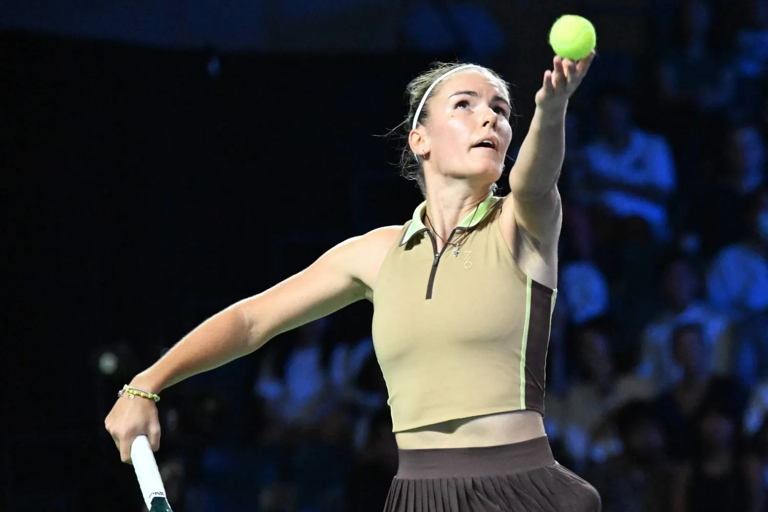 Russia's Tatiana Prozorova serves against Philippines' Alexandra Eala during the WTA Singapore Open Tennis round of 16 in Singapore on September 24, 2026. (Photo by Roslan RAHMAN / AFP)