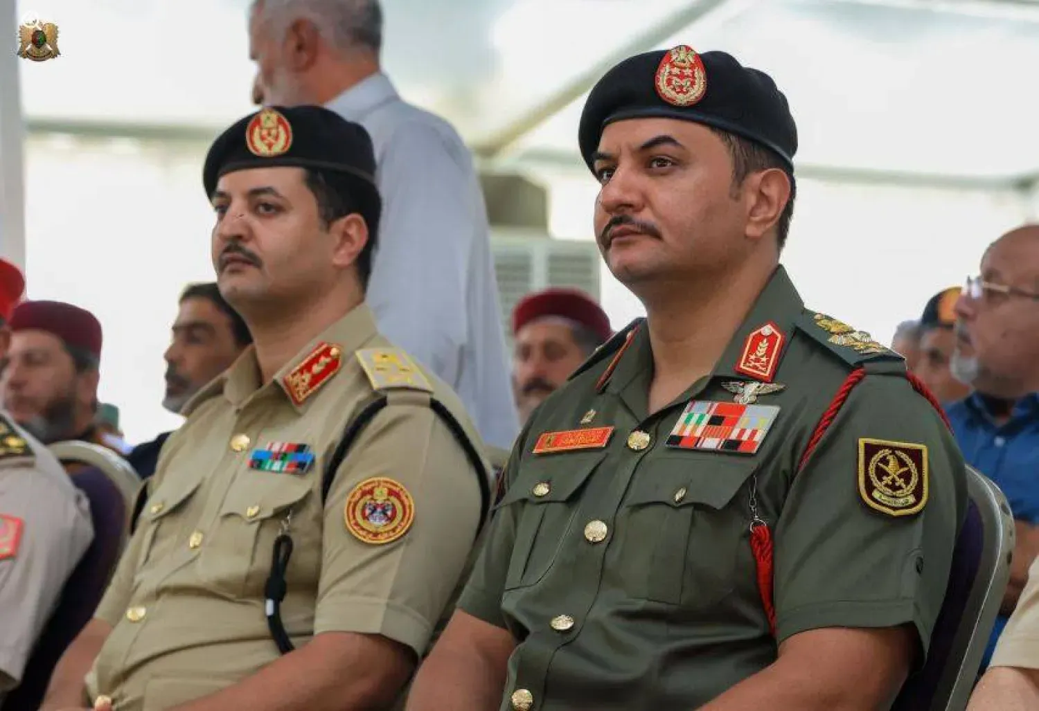 Saddam ve Halid Hafter, geçtiğimiz ağustos ayında Libya Ulusal Ordusu’nun (LUO) Askeri istihbarat Başkanı Fevzi el-Mansuri’nin anma töreninde (LUO Genel Komutanlığı)
