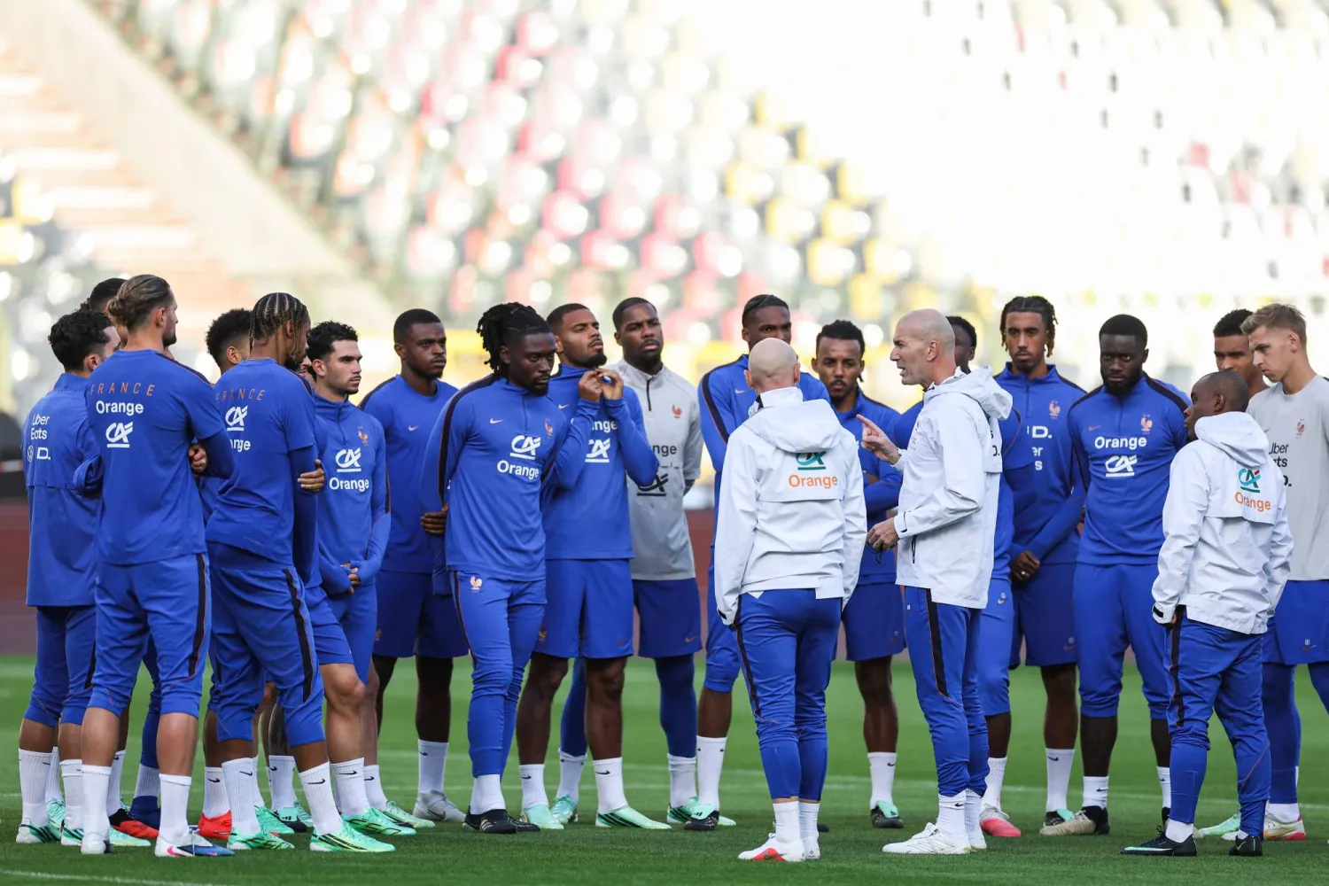 منتخب فرنسا يبحث عن خيارات هجومية مختلفة في مواجهته ضد بلجيكا (أ.ف.ب)