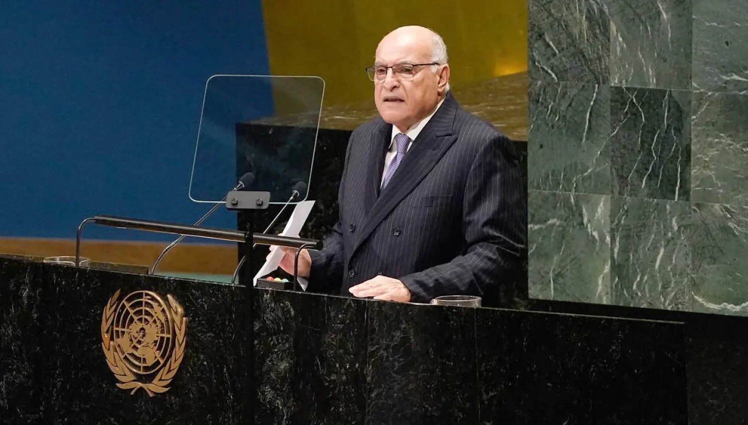 وزير خارجية الجزائر أحمد عطاف يلقي كلمة بالأمم المتحدة (الخارجية الجزائرية)