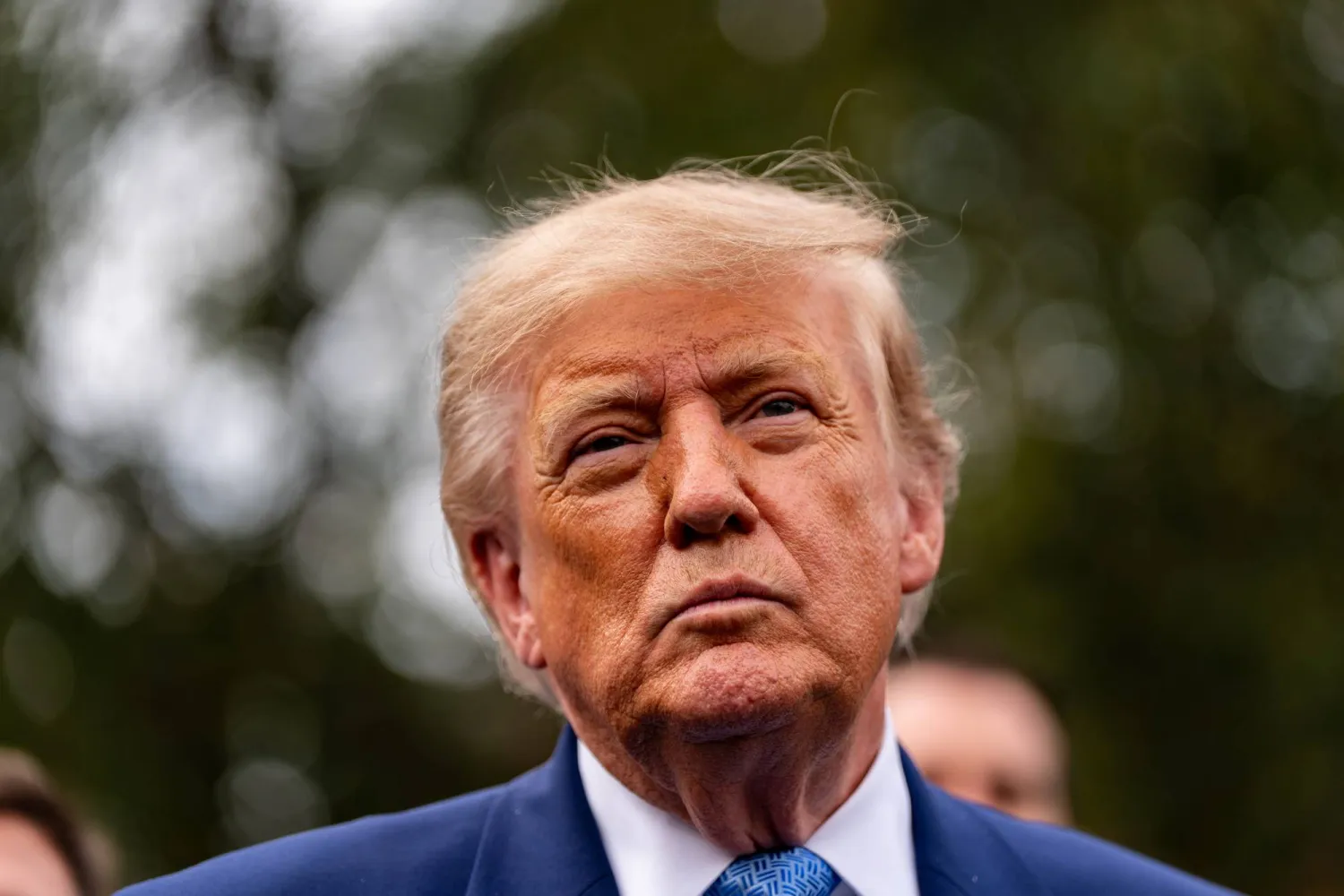 President Donald Trump speaks with reporters outside the West Wing of the White House, Tuesday, Sept. 29, 2026, in Washington. (AP) 