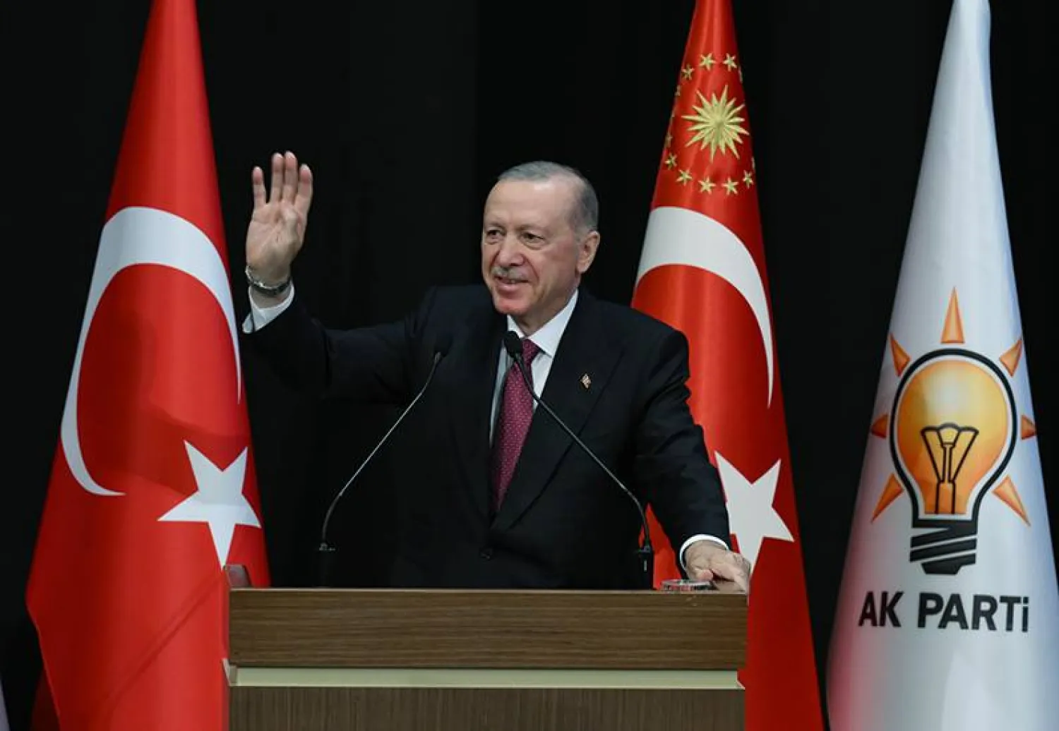 الرئيس التركي رجب طيب إردوغان أعلن تشكيل مجلس للتحقيق في أزمة صناديق الاستثمار (الرئاسة التركية)