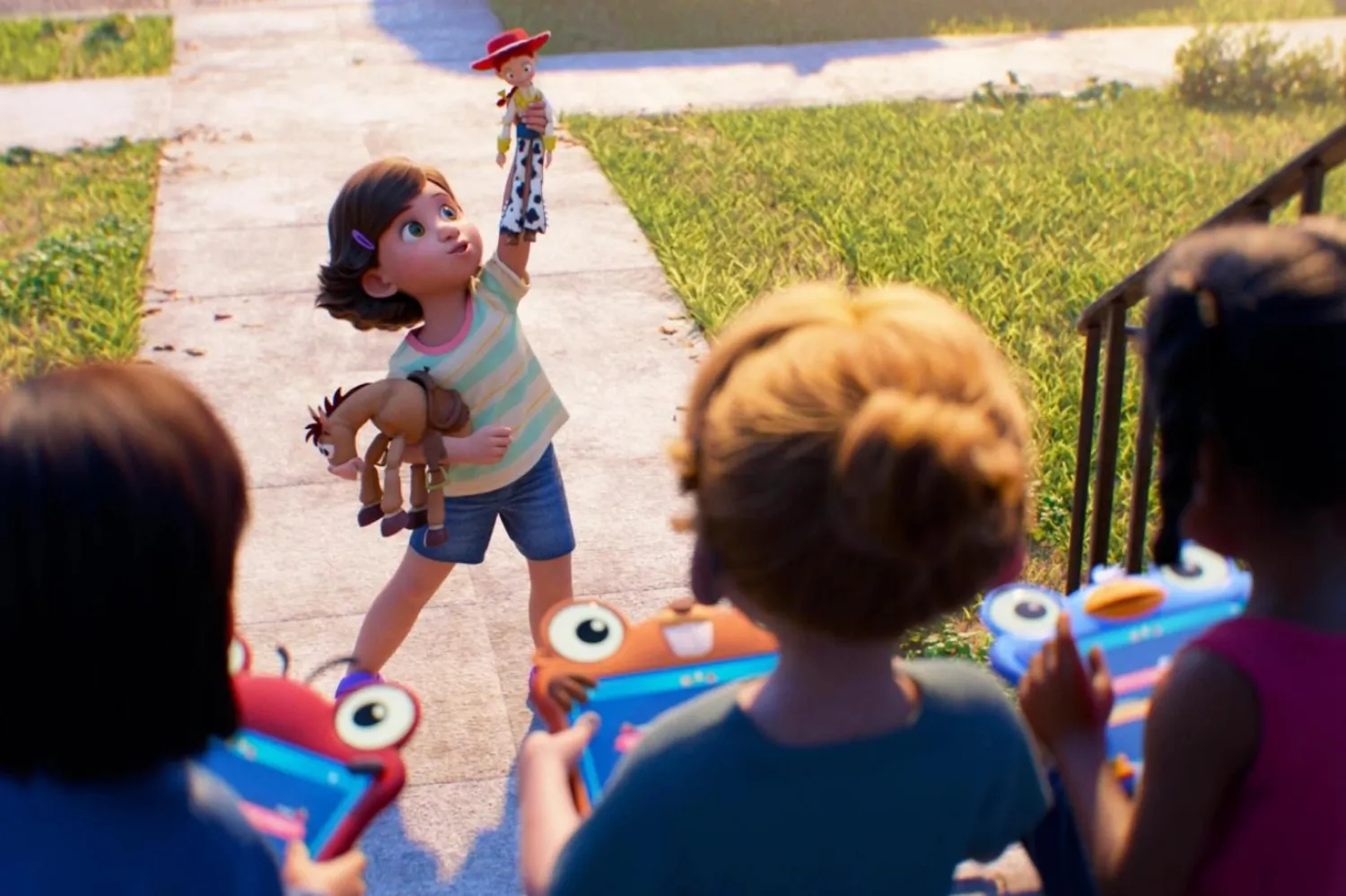 Oyuncak Hikayesi 5, Buzz, Woody ve Jessie gibi oyuncakların günümüz çocuklarının vazgeçilmezi modern elektronik aletlere ve tabletlere karşı verdiği mücadeleyi anlatıyor (Walt Disney Studios Motion Pictures)
