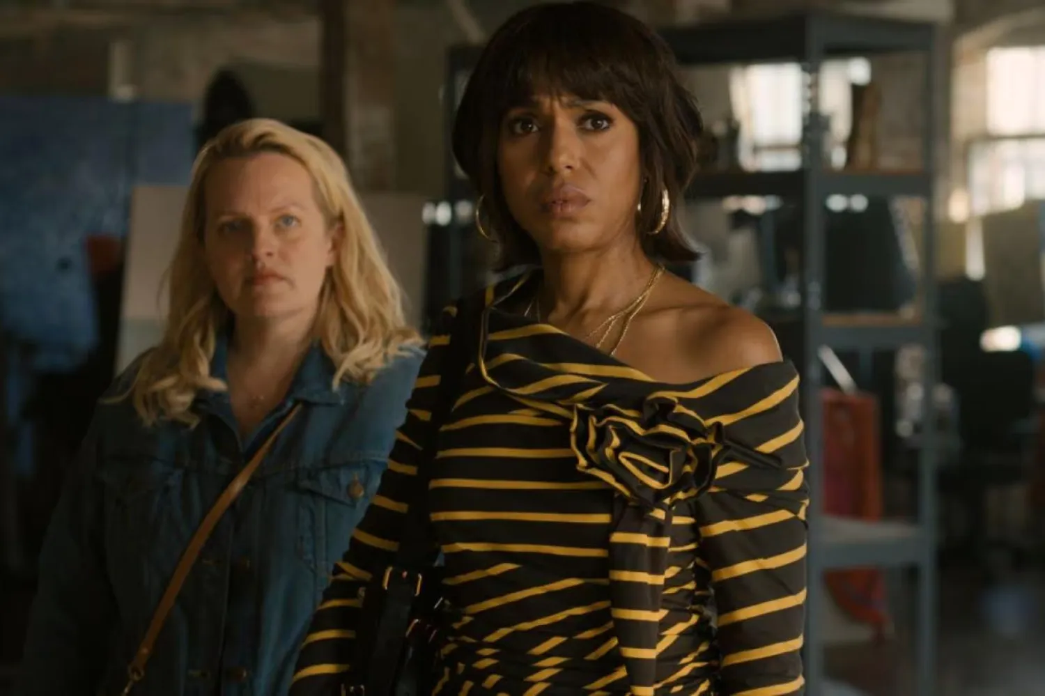 49 yaşındaki Kerry Washington (sağda), Imperfect Women'da uzun yıllara dayanan arkadaşlığını sarsan bir cinayetin ardından suç, yas ve sırlarla yüzleşen Eleanor rolünde (Apple TV)