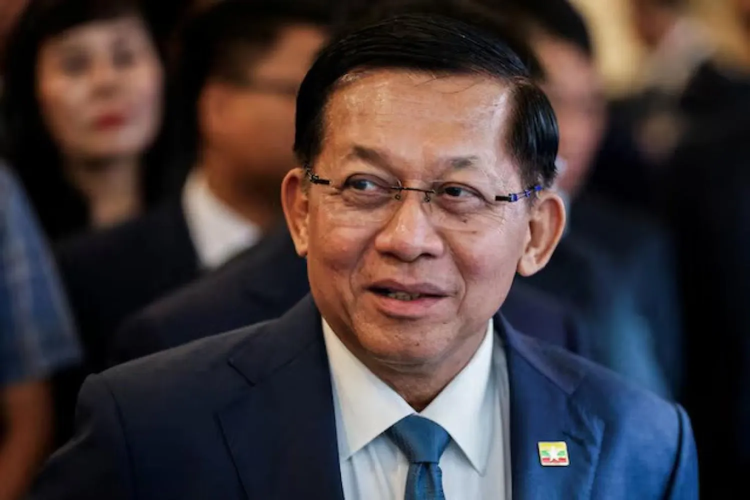 Myanmar'da Hlaing'in liderliğinde gerçekleştirilen 2021'deki darbenin ardından en az 3,5 milyon kişi yerinden edildi (Reuters)