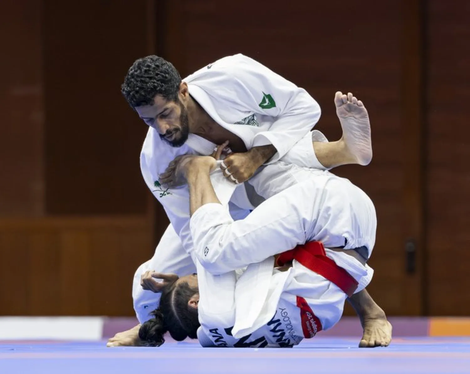آل مرضي خلال النزال (فريق السعودية)