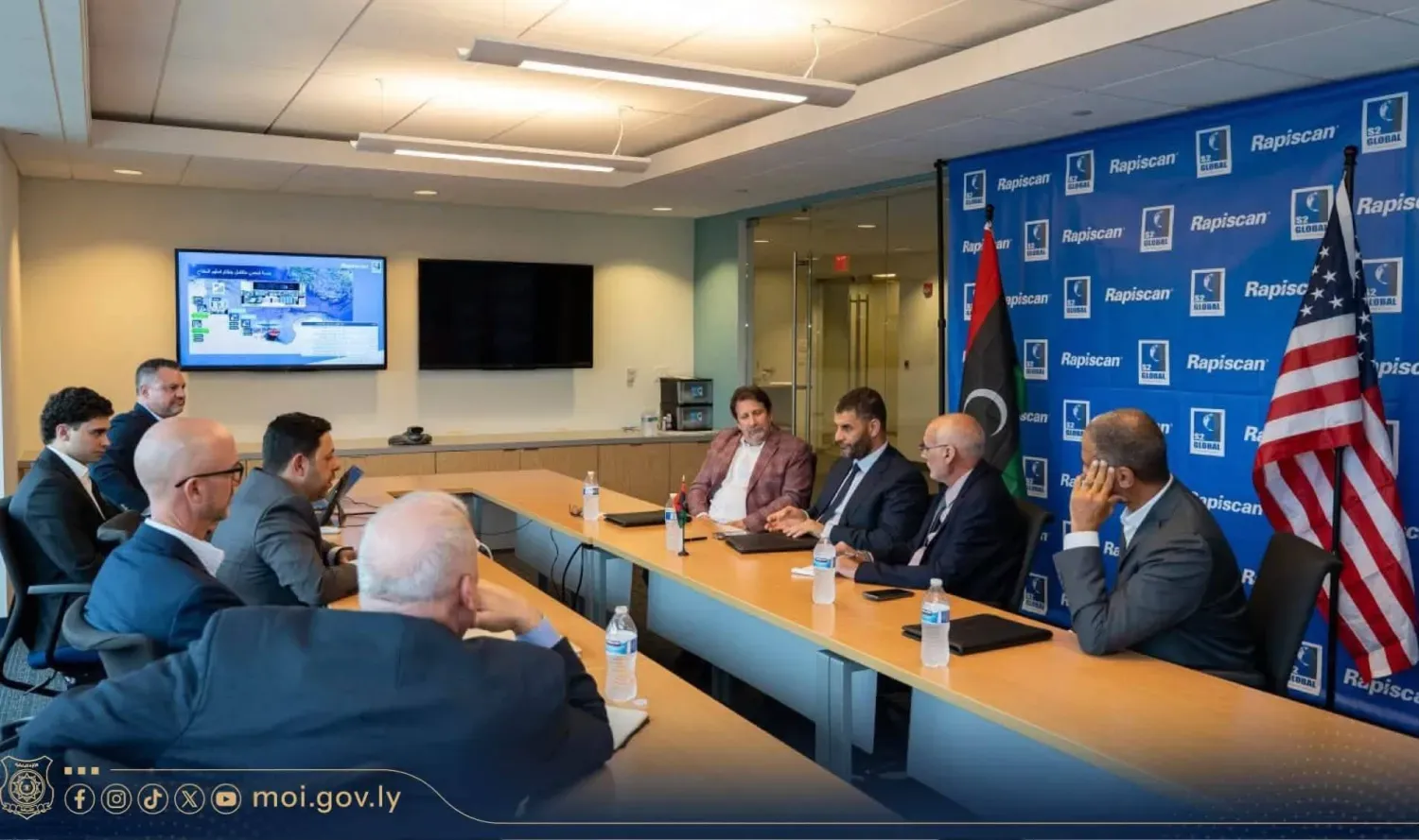 Libya Ulusal Birlik Hükümeti İçişleri Bakanı Trablusi’nin Washington’da ABD’li yetkililerle gerçekleştirdiği görüşmeden, (İçişleri Bakanlığı)